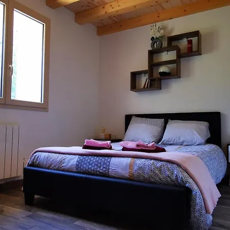 Du Chai In Holiday home Dieulivol